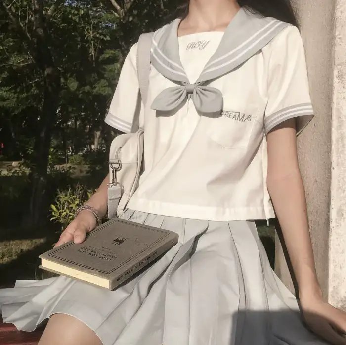 墟垣以东